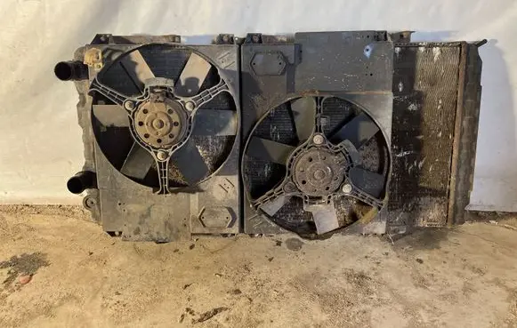 Coolant radiator