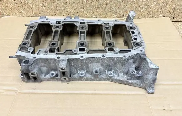 Fiat 500L other engine part 73500430