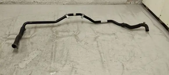 Mercedes-Benz AMG GT R190 C190 Gearbox oil cooler pipe/hose A1905003700