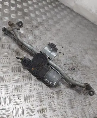 Seat Ibiza II (6k) Front wiper linkage and motor 0390241526