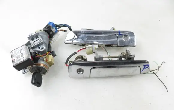 Mitsubishi Pajero Pinin Ignition lock MR587312