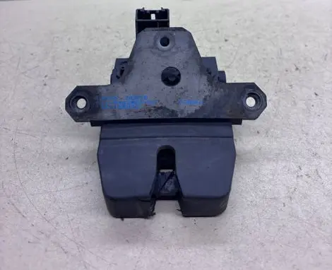Ford Focus Tailgate/trunk/boot lock/catch/latch 8M51R442A66AC