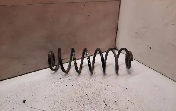 Volkswagen Polo Rear coil spring
