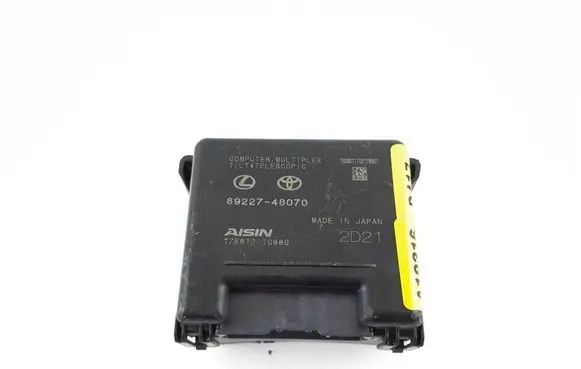 Toyota RAV 4 (XA50) Steering rack control module 8922748070 17581210880