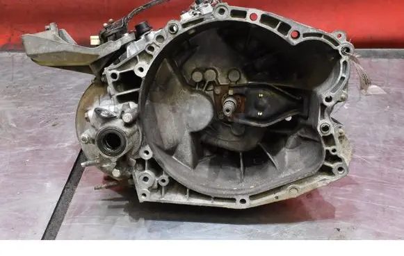 Peugeot 407 Manual 6 speed gearbox 20DM59