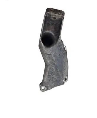 Volkswagen PASSAT B5 Engine mounting bracket 8D0199307P