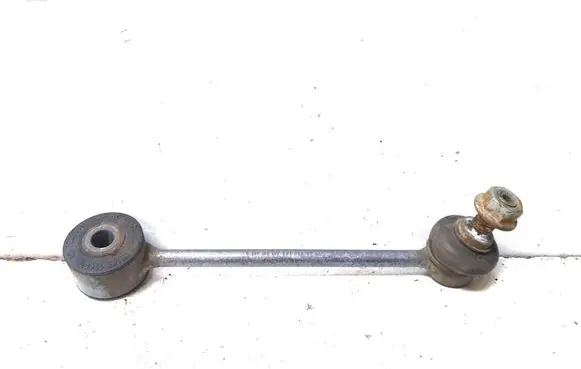 Rear control arm
