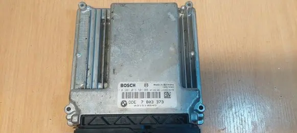 BMW 5 E60 E61 Engine control unit/module ECU 0281013501 7803373