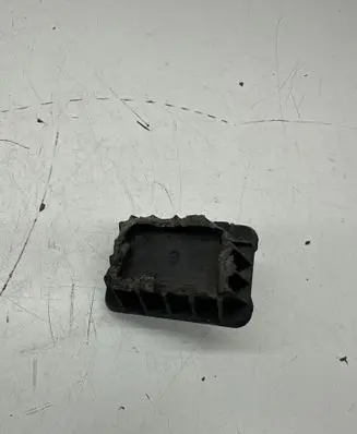 BMW 5 F10 F11 Jacking socket point 7237195 18433310