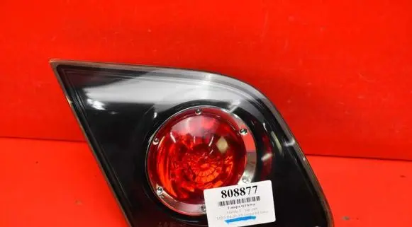 Mazda 3 I Rear/tail lights P2913L