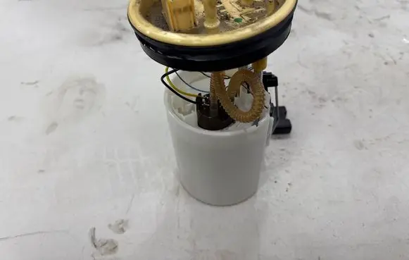 Skoda Rapid (NH) In-tank fuel pump 6RA919050 A2C95724900