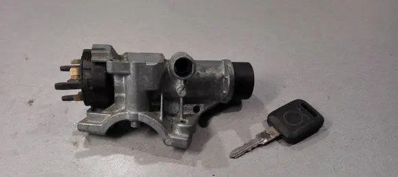 Audi A4 S4 B5 8D Ignition lock 4D0905851