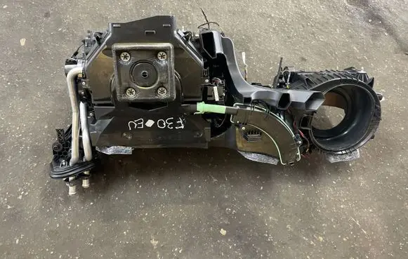 Interior heater climate box assembly