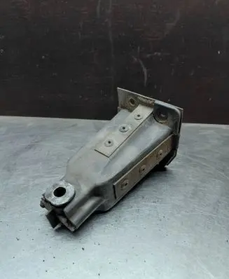 Jaguar XJ X300 Front bumper mounting bracket 