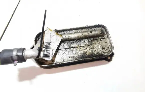 Engine oil radiator