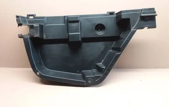 Toyota Avensis T270 Spare wheel section trim 6499505030