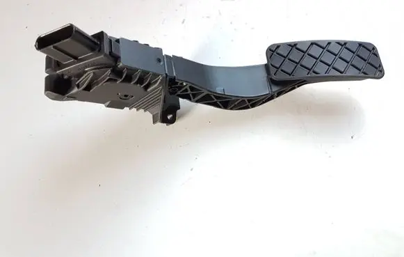 Seat Arona Accelerator throttle pedal 2Q2723503 6PV010621