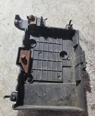 Renault Scenic II - Grand scenic II Battery tray 8200166032