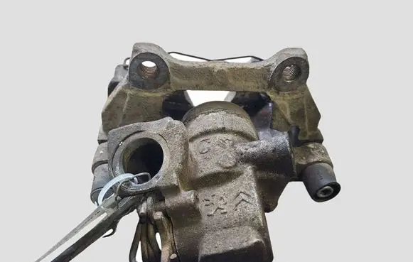 Peugeot 508 Rear brake caliper
