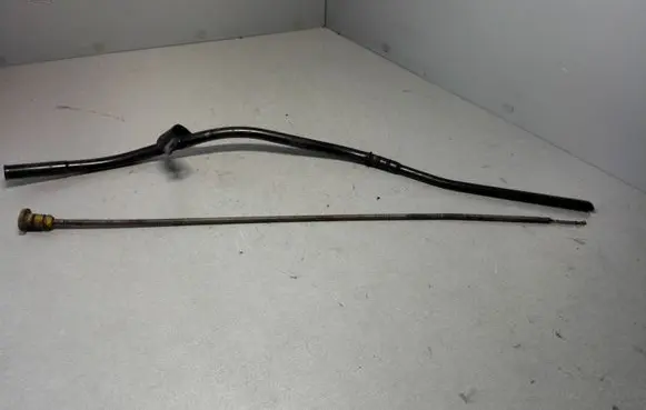 Peugeot 206 Oil level dip stick 