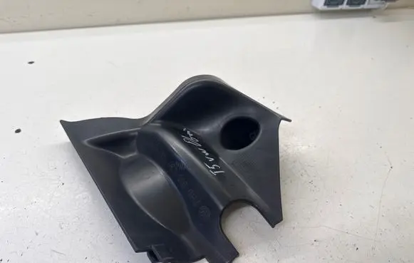 Volkswagen Transporter - Caravelle T5 Other exterior part 7H0915437