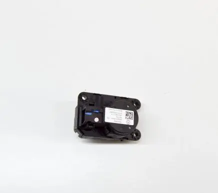 Peugeot 2008 II Air flap motor/actuator HAD36011A 16000458