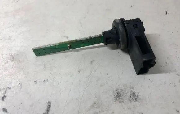 Audi A6 S6 C5 4B Interior temperature sensor 4B0820539