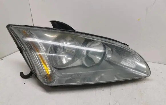 Ford Focus C-MAX Headlight/headlamp 4M5113K060AA VP4M5X13K060AA