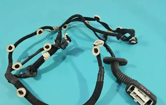 Renault Clio V Rear door wiring loom 241272730R IMPRK1570691