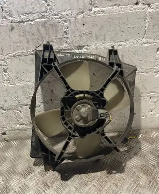 Mazda Premacy Radiator cooling fan shroud 1227504851