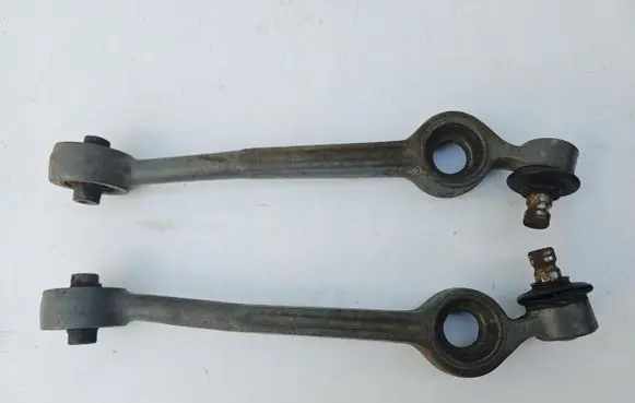 Audi V8 Front control arm 441407151C