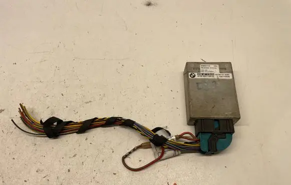 BMW 3 E92 E93 Tow bar trailer control unit/module 9221180 55892110 102110548