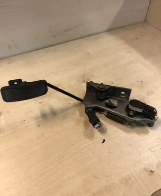 Mazda 6 Accelerator throttle pedal
