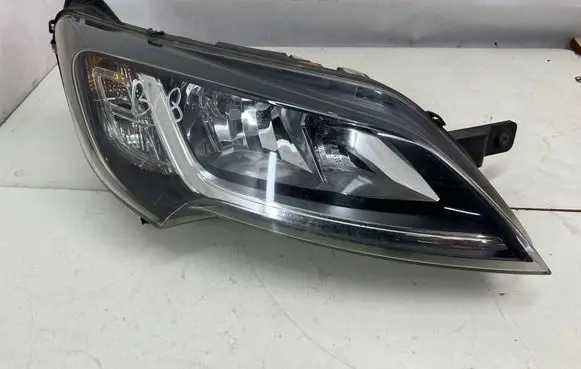 Peugeot Boxer Headlight/headlamp 1375099080 62666267 237237S