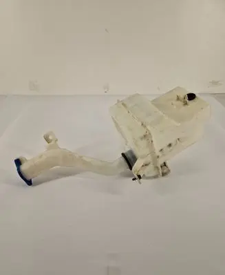 KIA Rio Windshield washer fluid reservoir/tank 986101G001