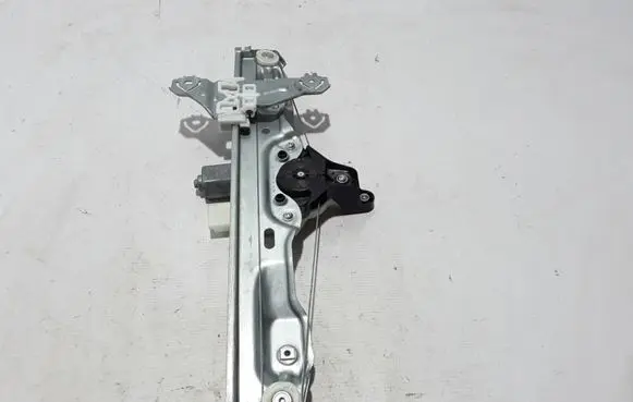 Renault Kadjar Rear window lifting mechanism without motor 827203827R