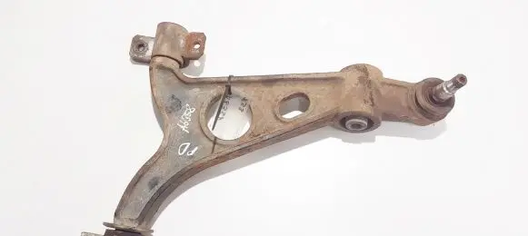 Alfa Romeo 156 Front lower control arm/wishbone