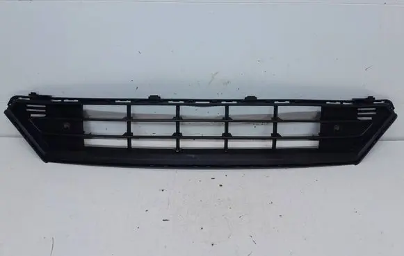 Volvo XC40 Front bumper lower grill 32136098