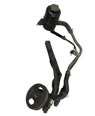 Mitsubishi L200 Power steering pump MR374897 4Y16B654