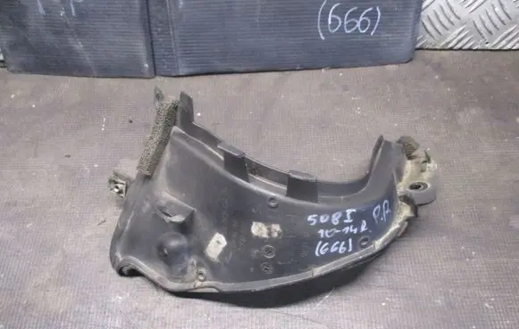Peugeot 508 Rear glass trim 9675767680