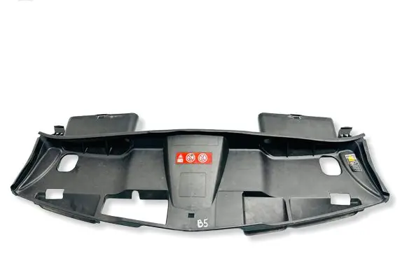 Mercedes-Benz E W212 Radiator trim A2125000155 A2125000355