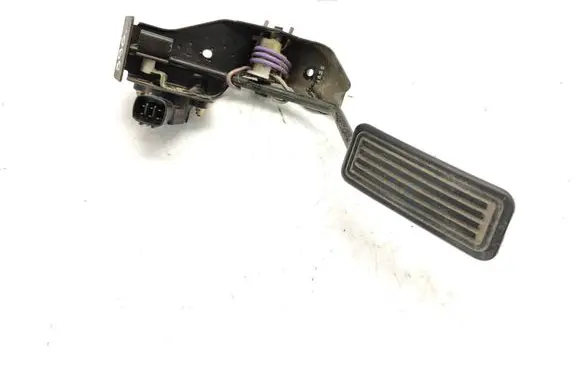 Toyota Corolla E120 E130 Accelerator throttle pedal