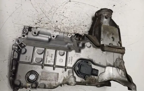 BMW M5 F90 Oil sump 676984