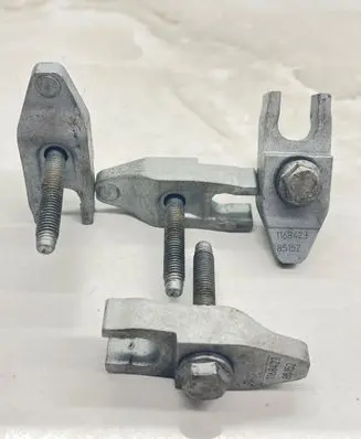 Opel Zafira C Fuel Injector clamp holder 1168423 85152