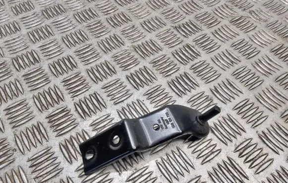 Audi A1 Air filter cleaner box bracket assembly 6r0129728