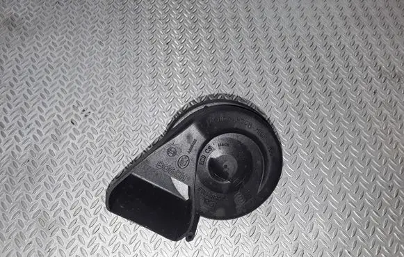 Volkswagen Touran I Horn signal