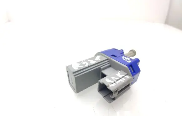 Clutch pedal sensor