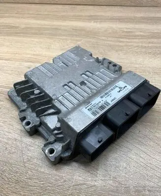 Volvo V60 Engine control unit/module ECU S180134102A 31336712