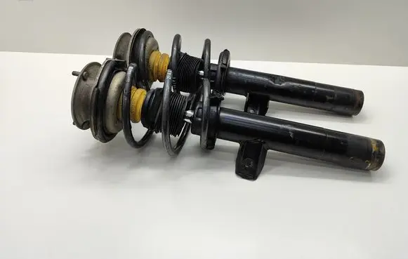 BMW 5 E60 E61 Front shock absorber with coil spring 6772219 6772220 31316772220