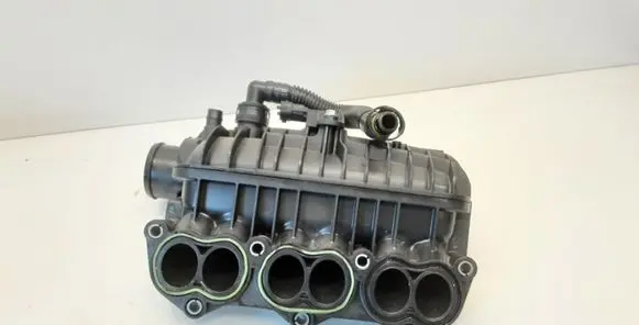Ford Focus Intake manifold 1047092S01